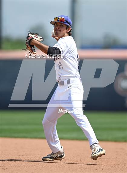 Thumbnail 2 in Nuview Bridge vs. Mountain View (CIF SS Div. 9 Final) photogallery.