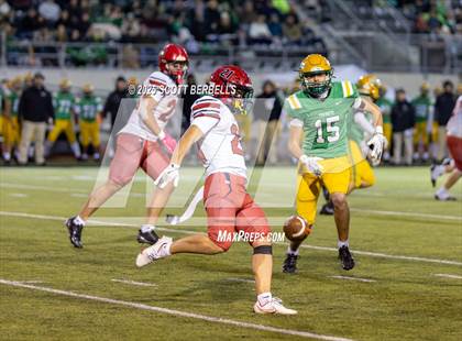 Thumbnail 1 in East Valley @ Tumwater (WIAA 2A Semifinal) photogallery.