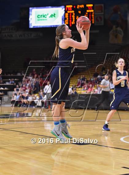 Thumbnail 3 in Evergreen vs. Sand Creek (CHSAA 4A Semifinal) photogallery.