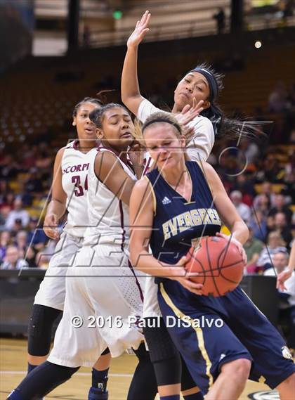 Thumbnail 2 in Evergreen vs. Sand Creek (CHSAA 4A Semifinal) photogallery.