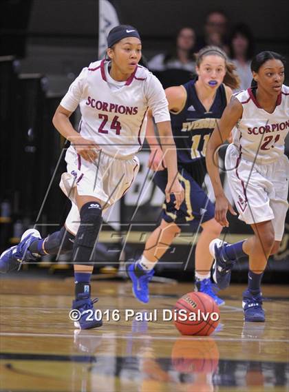 Thumbnail 2 in Evergreen vs. Sand Creek (CHSAA 4A Semifinal) photogallery.