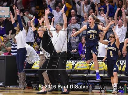 Thumbnail 3 in Evergreen vs. Sand Creek (CHSAA 4A Semifinal) photogallery.