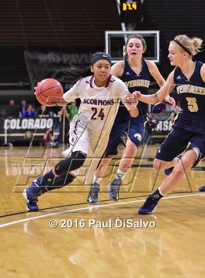 Thumbnail 2 in Evergreen vs. Sand Creek (CHSAA 4A Semifinal) photogallery.