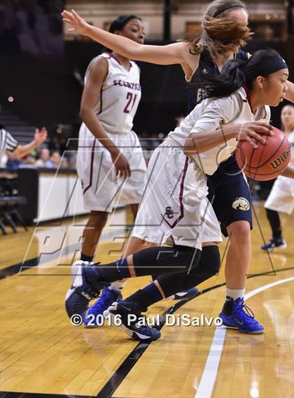 Thumbnail 2 in Evergreen vs. Sand Creek (CHSAA 4A Semifinal) photogallery.