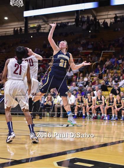 Thumbnail 3 in Evergreen vs. Sand Creek (CHSAA 4A Semifinal) photogallery.