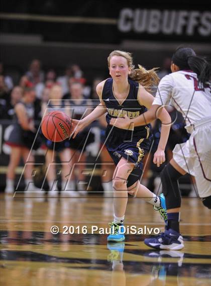 Thumbnail 1 in Evergreen vs. Sand Creek (CHSAA 4A Semifinal) photogallery.