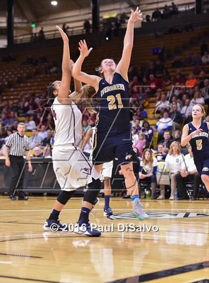 Thumbnail 1 in Evergreen vs. Sand Creek (CHSAA 4A Semifinal) photogallery.