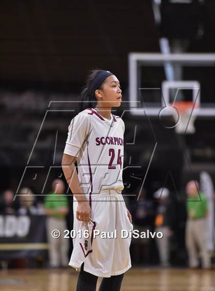 Thumbnail 1 in Evergreen vs. Sand Creek (CHSAA 4A Semifinal) photogallery.