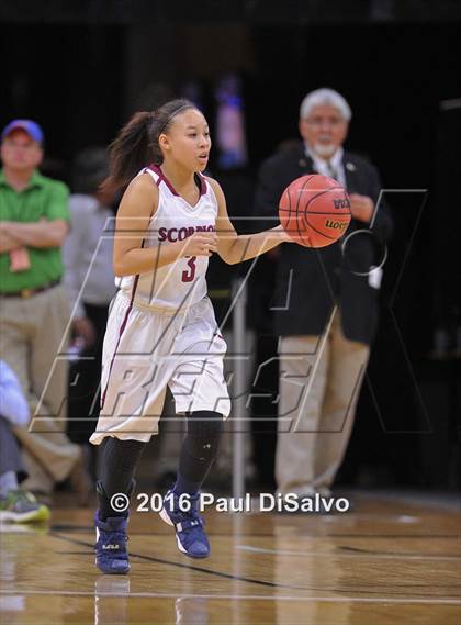 Thumbnail 2 in Evergreen vs. Sand Creek (CHSAA 4A Semifinal) photogallery.