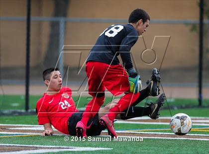 Thumbnail 1 in Taft vs. Crespi (Valley Kickoff Classic) photogallery.