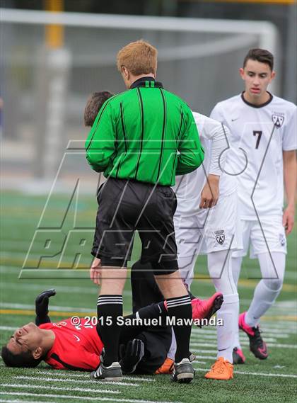 Thumbnail 3 in Taft vs. Crespi (Valley Kickoff Classic) photogallery.