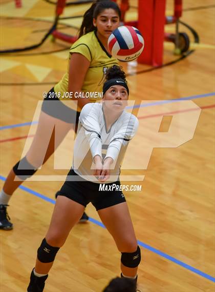 Thumbnail 1 in Brennan vs Seguin (NEISD Volleyball Tournament) photogallery.