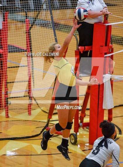 Thumbnail 2 in Brennan vs Seguin (NEISD Volleyball Tournament) photogallery.