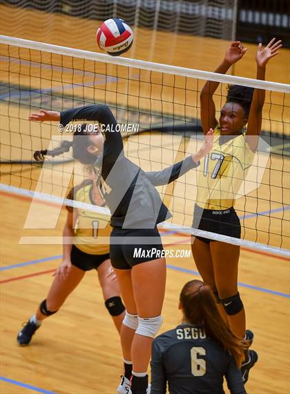 Thumbnail 2 in Brennan vs Seguin (NEISD Volleyball Tournament) photogallery.