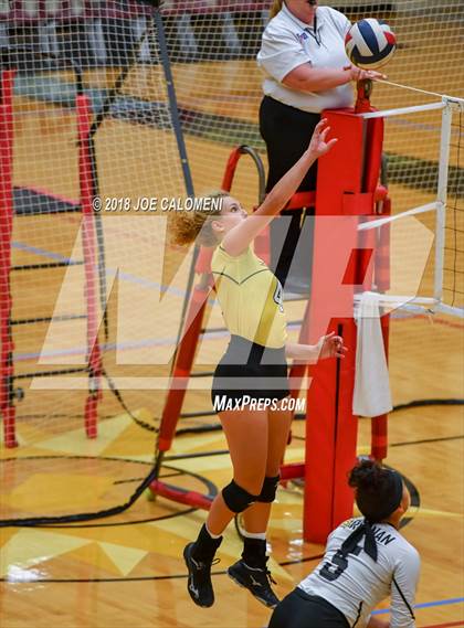 Thumbnail 3 in Brennan vs Seguin (NEISD Volleyball Tournament) photogallery.