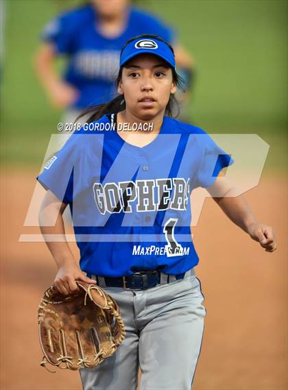Thumbnail 2 in Grand Prairie @ Cedar Hill photogallery.
