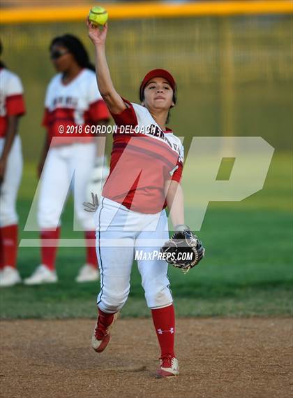 Thumbnail 2 in Grand Prairie @ Cedar Hill photogallery.