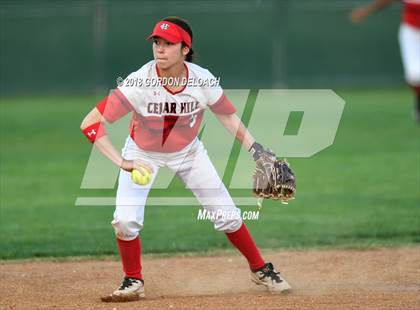 Thumbnail 2 in Grand Prairie @ Cedar Hill photogallery.