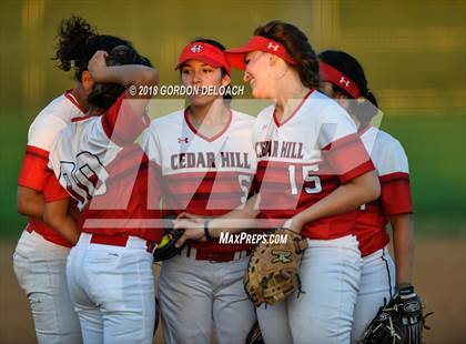 Thumbnail 2 in Grand Prairie @ Cedar Hill photogallery.