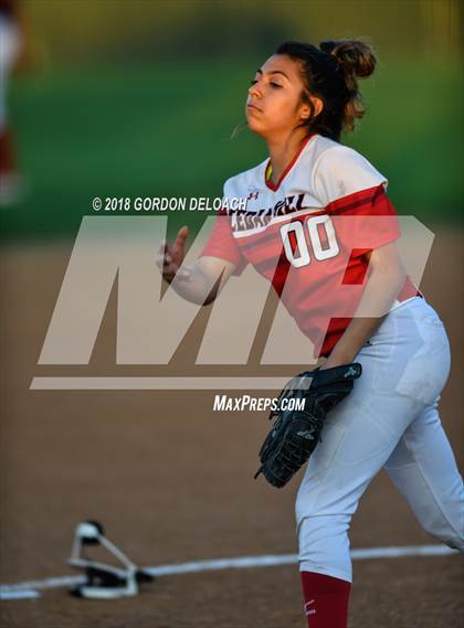 Thumbnail 2 in Grand Prairie @ Cedar Hill photogallery.