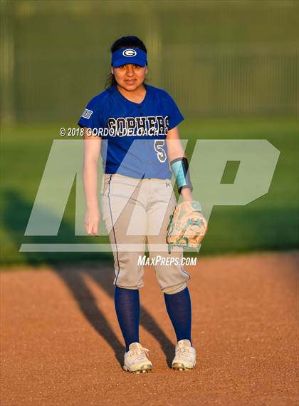 Thumbnail 1 in Grand Prairie @ Cedar Hill photogallery.
