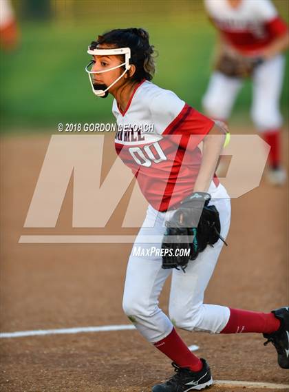 Thumbnail 1 in Grand Prairie @ Cedar Hill photogallery.