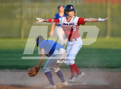 Thumbnail 2 in Grand Prairie @ Cedar Hill photogallery.