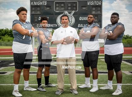 Thumbnail 2 in Steele (Preseason Top 25 Early Contenders Photo Shoot)  photogallery.