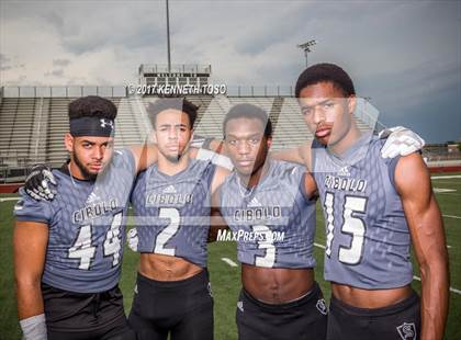 Thumbnail 2 in Steele (Preseason Top 25 Early Contenders Photo Shoot)  photogallery.