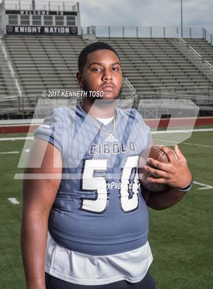 Thumbnail 3 in Steele (Preseason Top 25 Early Contenders Photo Shoot)  photogallery.