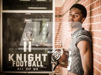 Thumbnail 2 in Steele (Preseason Top 25 Early Contenders Photo Shoot)  photogallery.