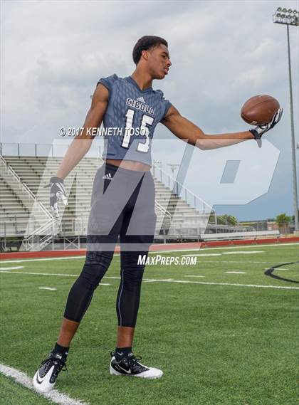 Thumbnail 2 in Steele (Preseason Top 25 Early Contenders Photo Shoot)  photogallery.