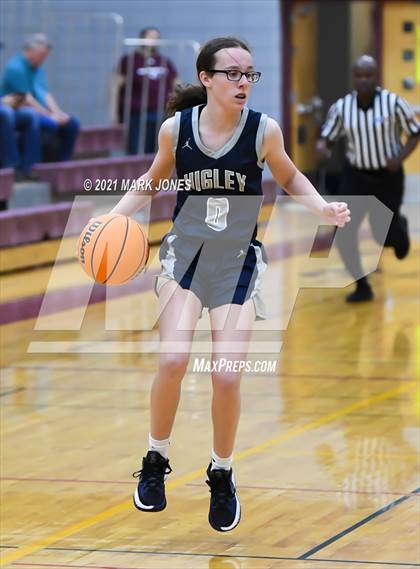 Thumbnail 3 in Greenway vs. Higley (Mountain Ridge Invitational) photogallery.