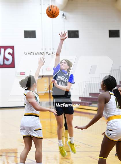 Thumbnail 2 in Greenway vs. Higley (Mountain Ridge Invitational) photogallery.