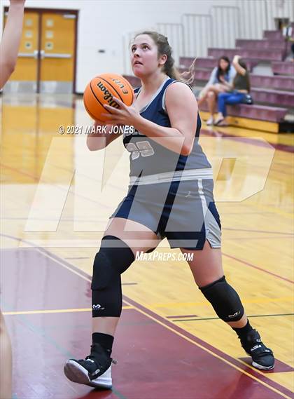 Thumbnail 1 in Greenway vs. Higley (Mountain Ridge Invitational) photogallery.