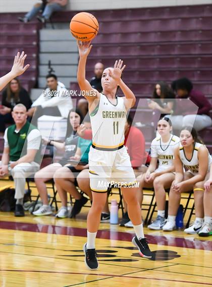 Thumbnail 2 in Greenway vs. Higley (Mountain Ridge Invitational) photogallery.