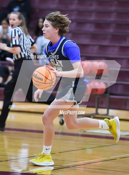 Thumbnail 2 in Greenway vs. Higley (Mountain Ridge Invitational) photogallery.