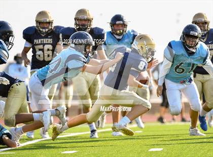 Thumbnail 3 in Johnson vs O'Connor (Freshman A) photogallery.