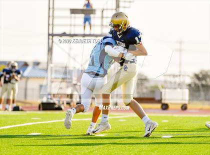 Thumbnail 2 in Johnson vs O'Connor (Freshman A) photogallery.