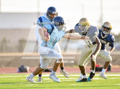 Thumbnail 1 in Johnson vs O'Connor (Freshman A) photogallery.