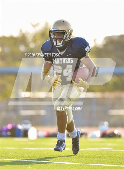 Thumbnail 2 in Johnson vs O'Connor (Freshman A) photogallery.