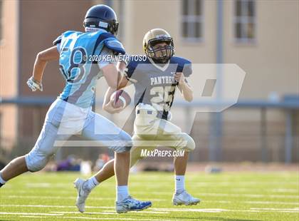 Thumbnail 1 in Johnson vs O'Connor (Freshman A) photogallery.