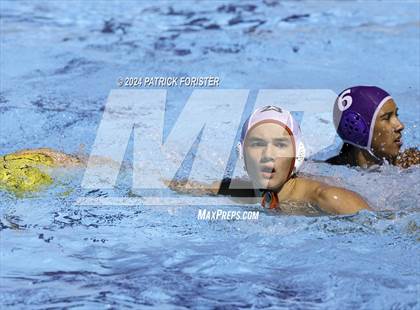 Thumbnail 2 in Taft @ Warren photogallery.