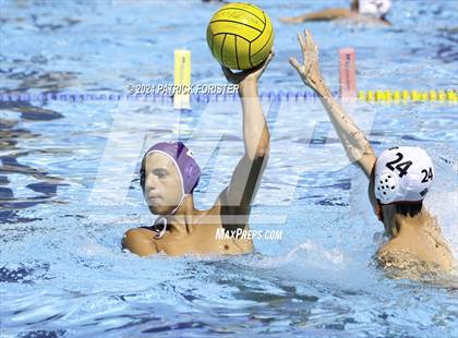 Thumbnail 1 in Taft @ Warren photogallery.