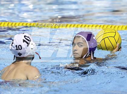 Thumbnail 2 in Taft @ Warren photogallery.