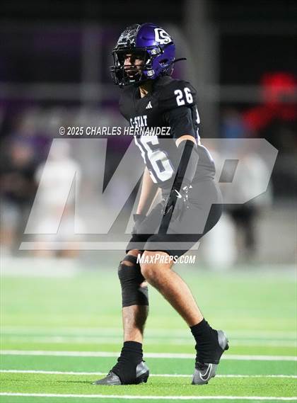 Thumbnail 3 in A&M Consolidated @ College Station photogallery.