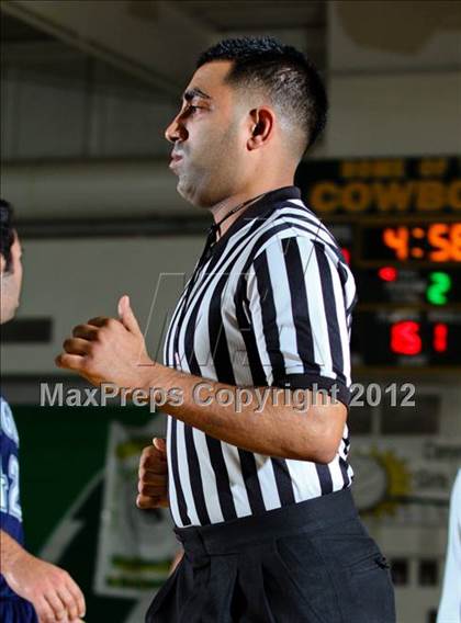 Thumbnail 1 in Saugus @ Canyon photogallery.