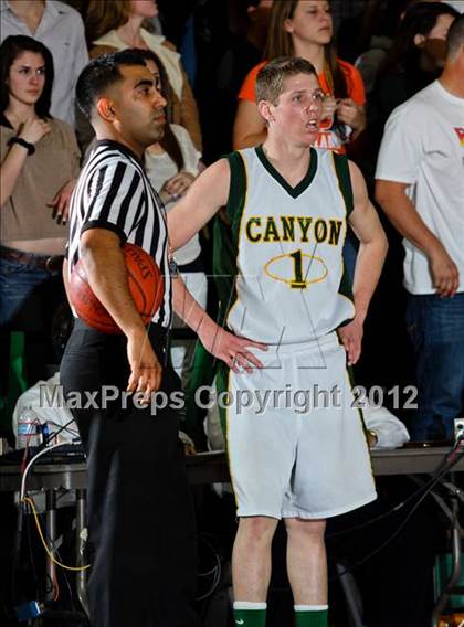 Thumbnail 3 in Saugus @ Canyon photogallery.