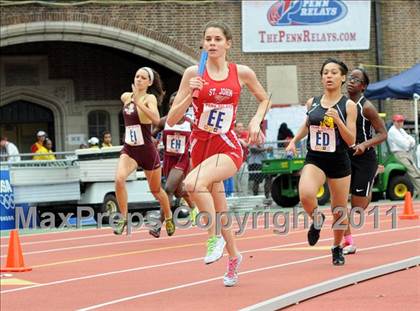 Thumbnail 2 in 117th Penn Relays (4x400m Girls Races 141 & 142) photogallery.