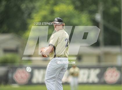 Thumbnail 2 in New Albany @ Newark photogallery.